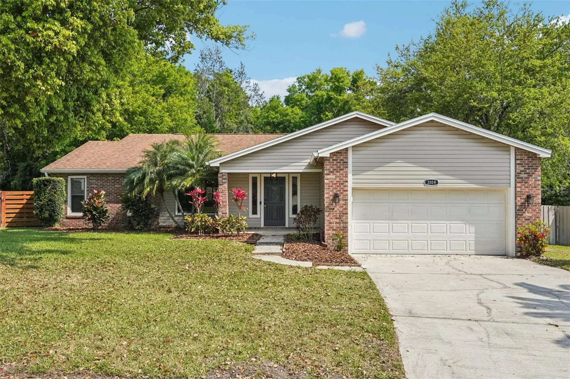 3109 Lake Valencia Ln E Palm Harbor FL 34684