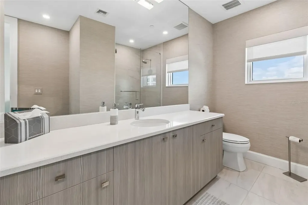 3401 Bayshore Boulevard Tampa FL 33629