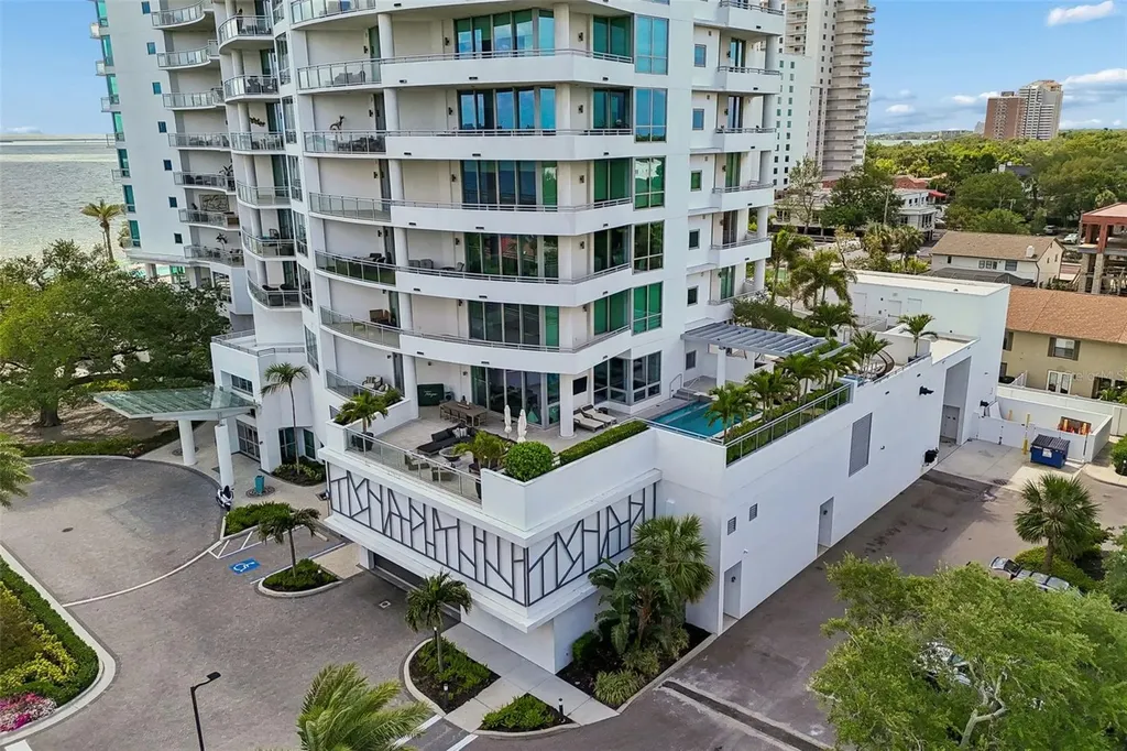 3401 Bayshore Boulevard Tampa FL 33629