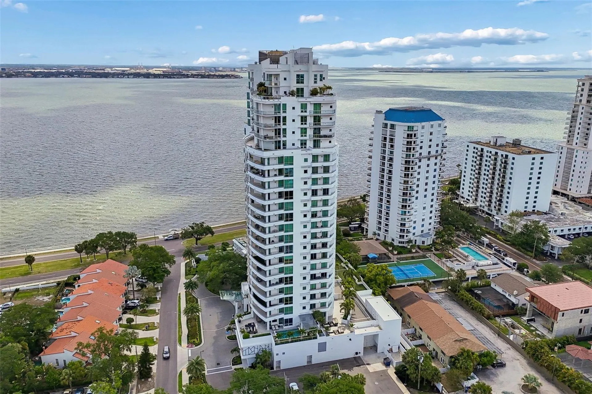 3401 Bayshore Boulevard Tampa FL 33629