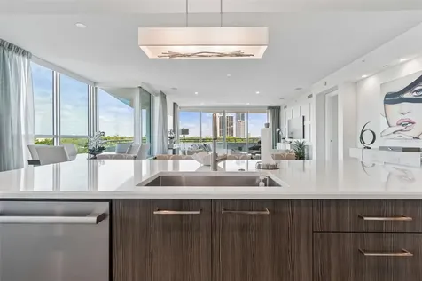 3401 Bayshore Boulevard Tampa FL 33629