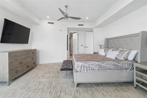 3401 Bayshore Boulevard Tampa FL 33629