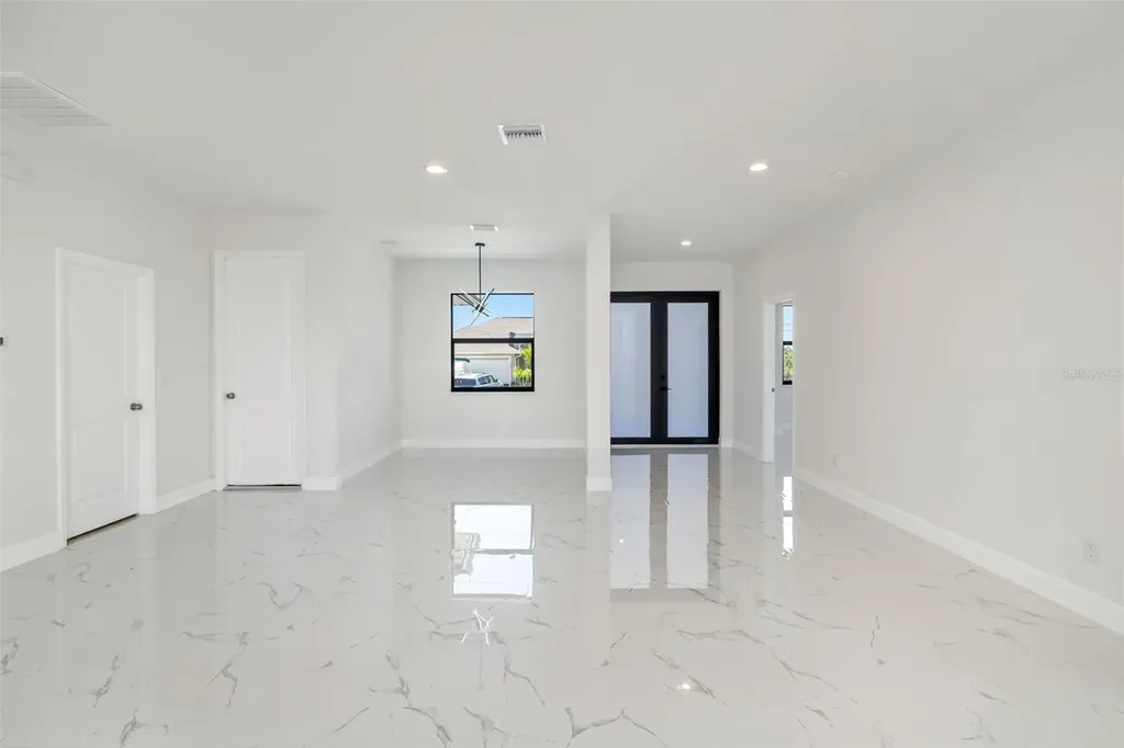 15725 Autry Circle Port Charlotte FL 33981