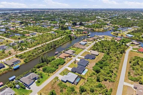 15725 Autry Circle Port Charlotte FL 33981