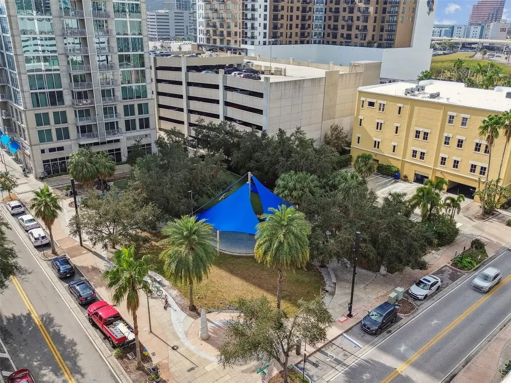 111 N 12th Street Tampa FL 33602
