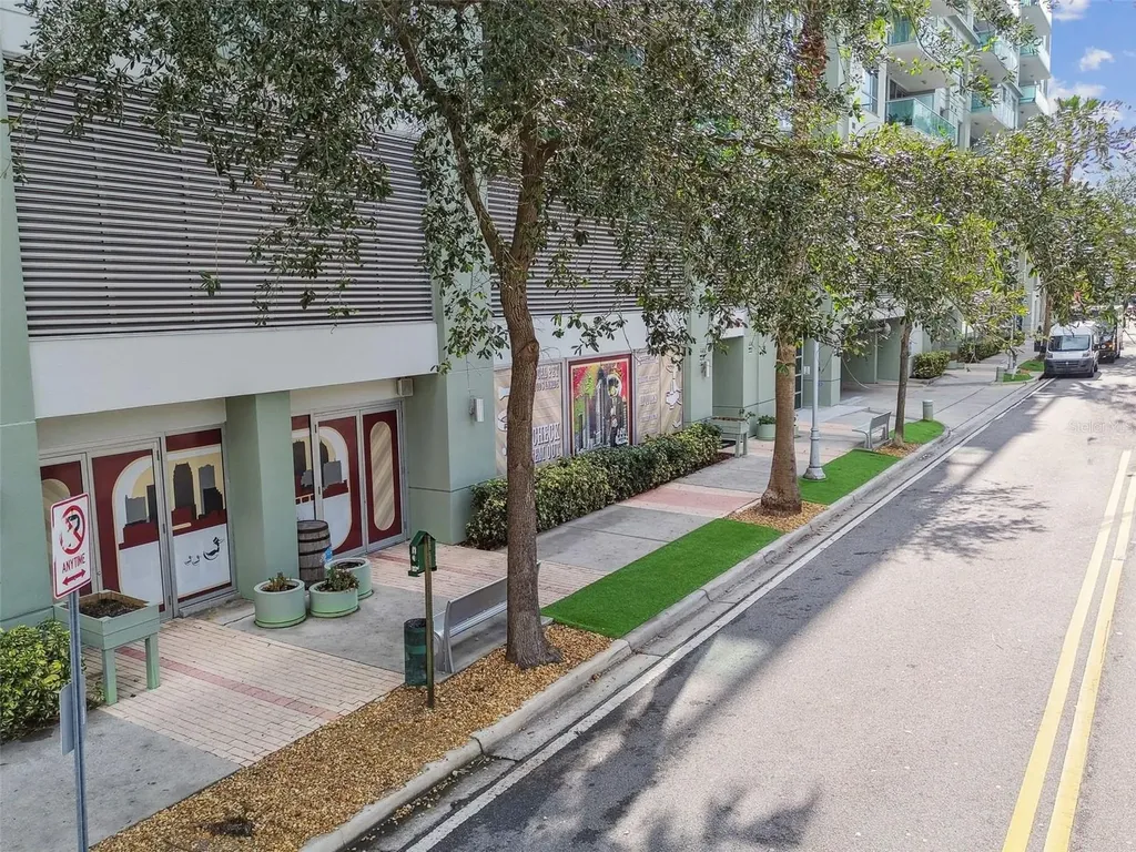 111 N 12th Street Tampa FL 33602