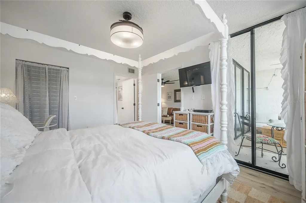 2424 W Tampa Bay Boulevard Tampa FL 33607