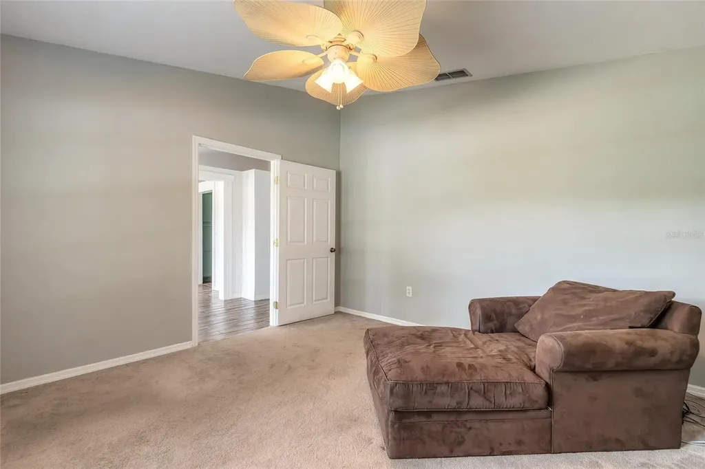 1031 E Walts Avenue Deland FL 32724