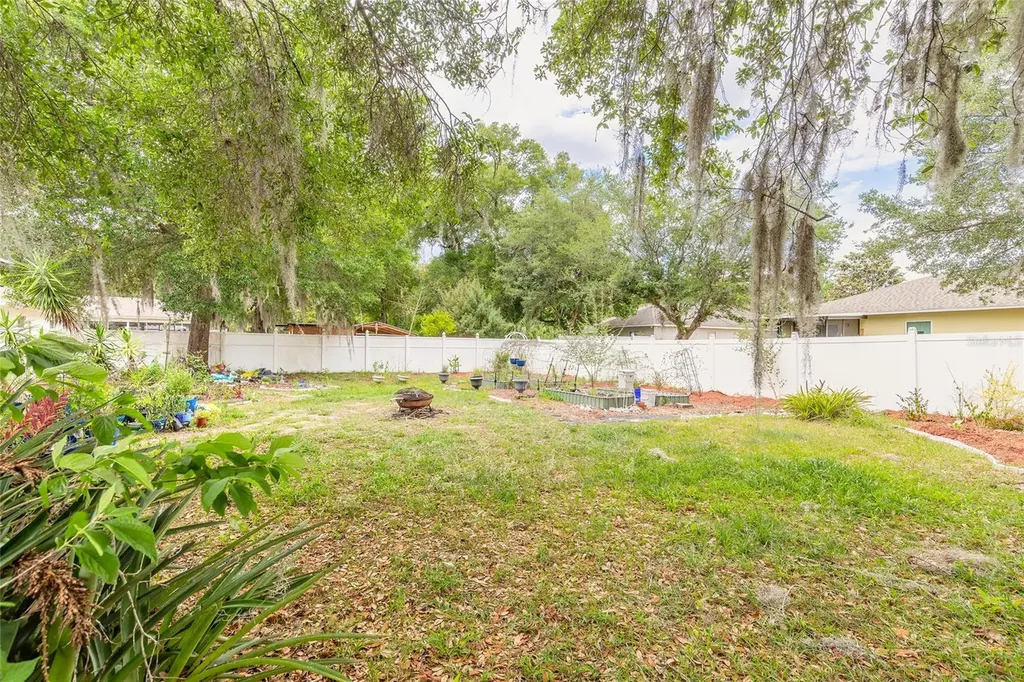 1031 E Walts Avenue Deland FL 32724