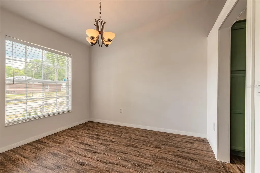 1031 E Walts Avenue Deland FL 32724