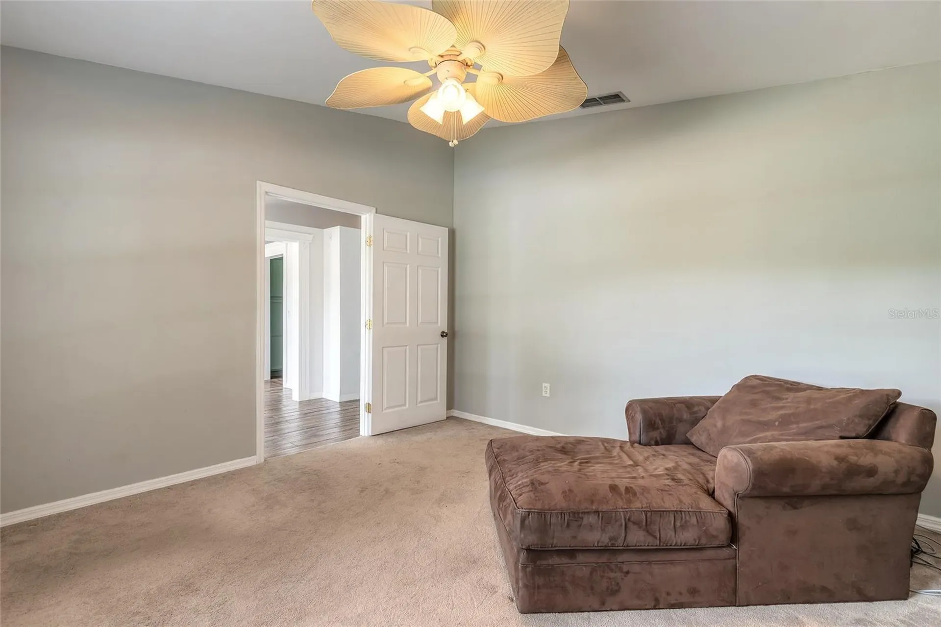 1031 E Walts Avenue Deland FL 32724
