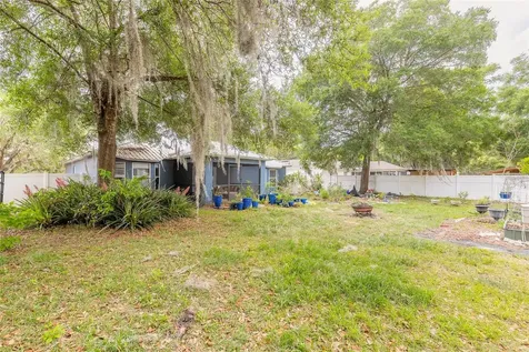 1031 E Walts Avenue Deland FL 32724