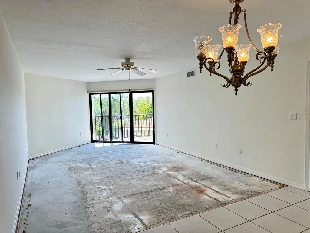 204 3rd Street W Bradenton FL 34205