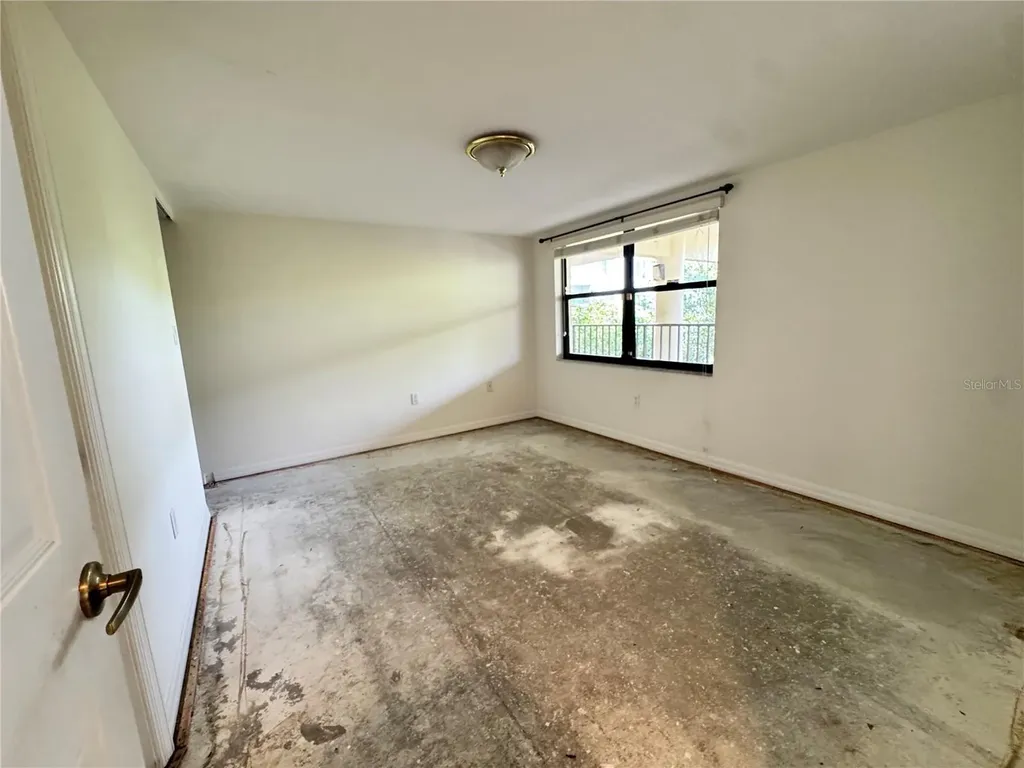 204 3rd Street W Bradenton FL 34205