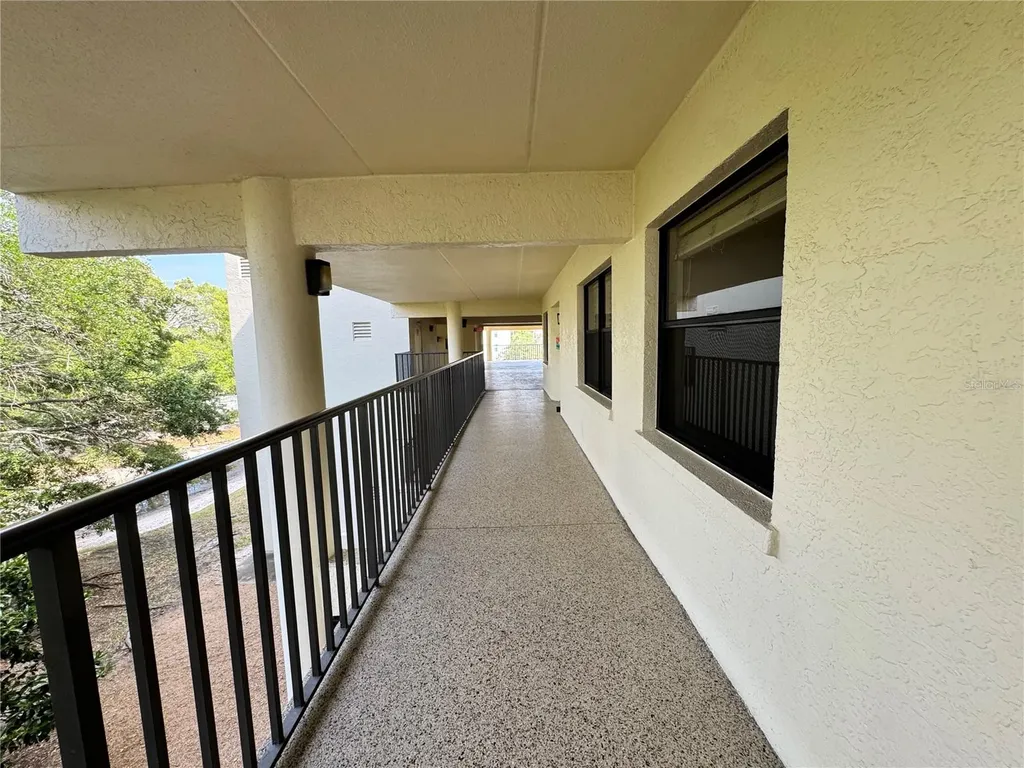 204 3rd Street W Bradenton FL 34205