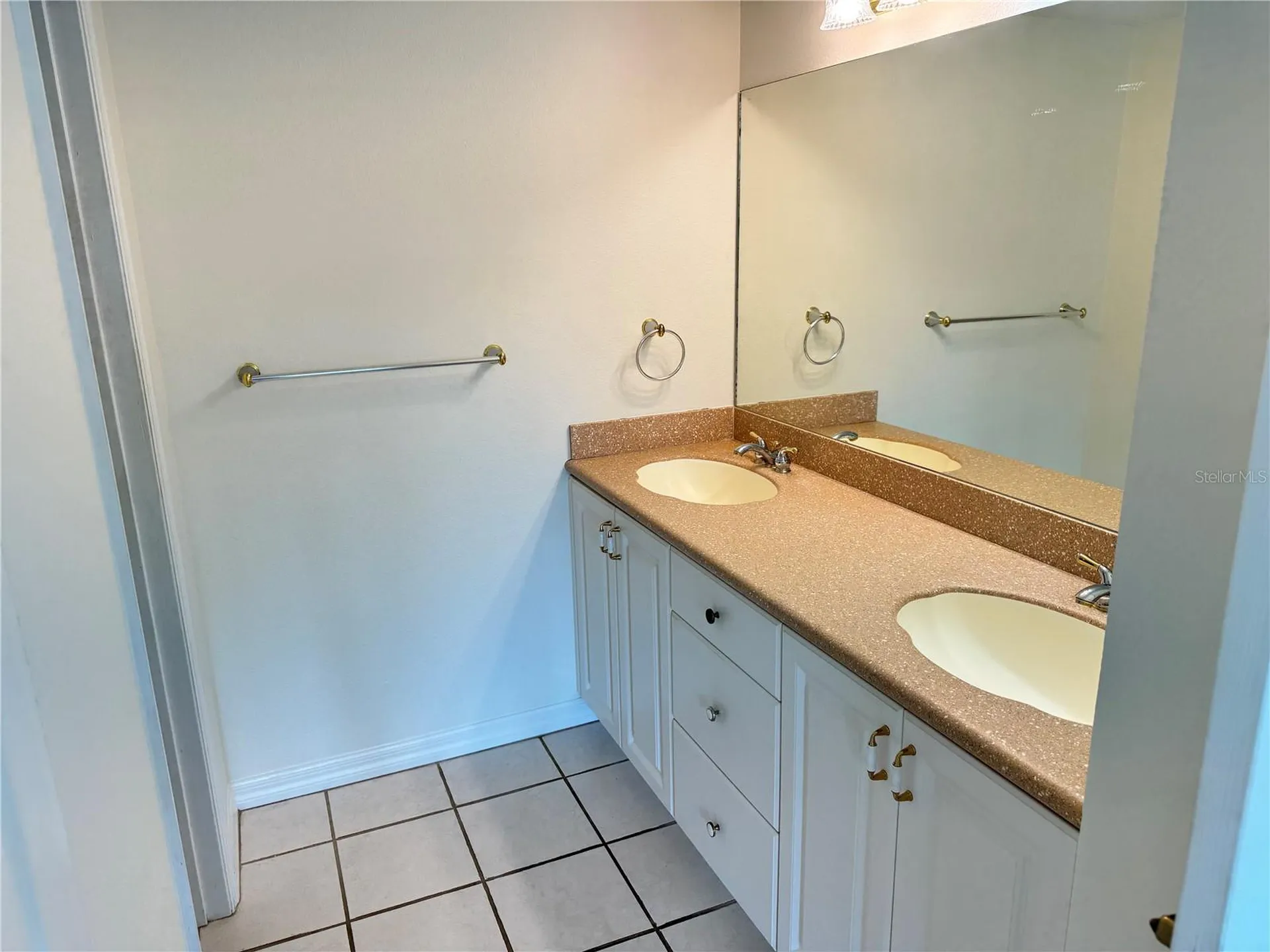 204 3rd Street W Bradenton FL 34205