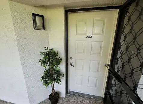 204 3rd Street W Bradenton FL 34205