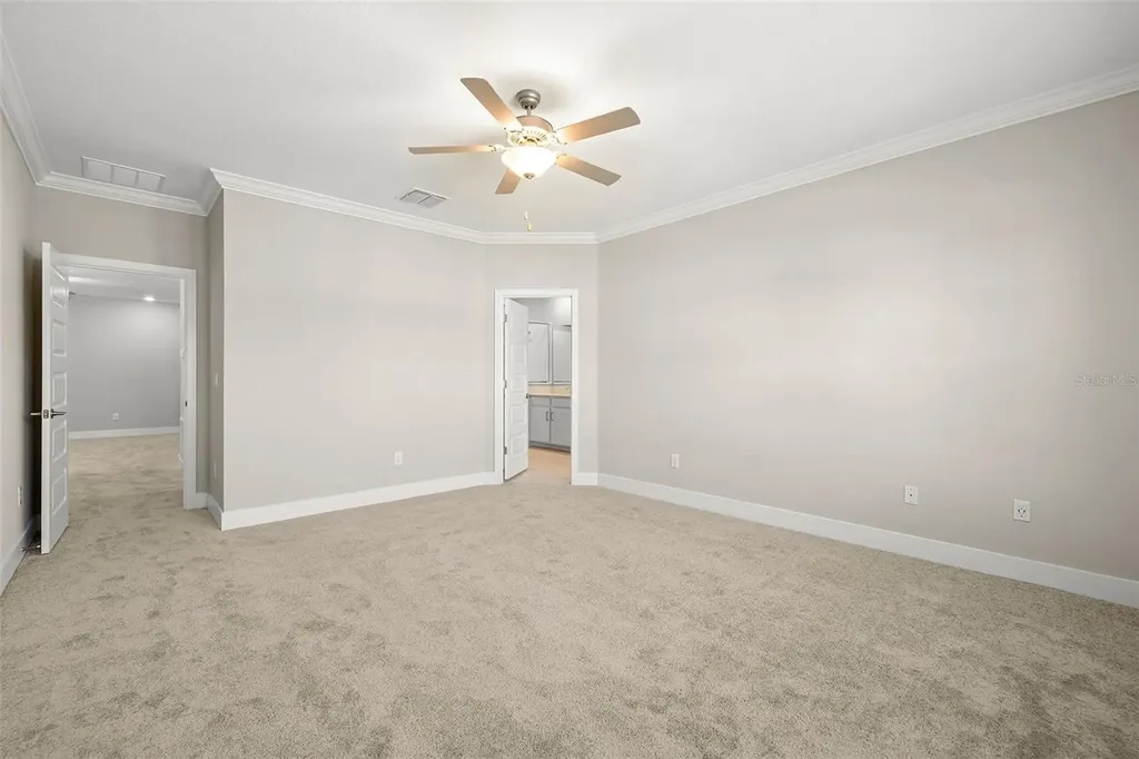 7706 S Shamrock Road Tampa FL 33616