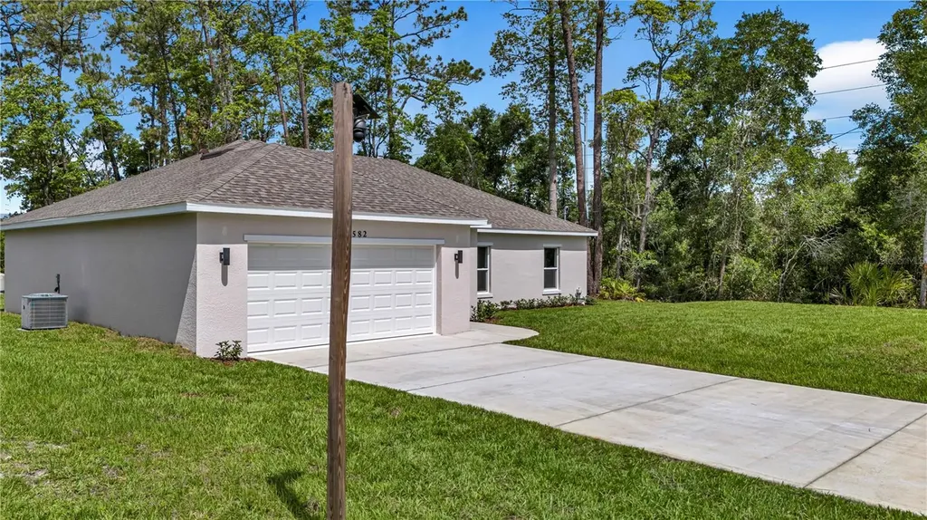 1140 7th Avenue Deland FL 32724