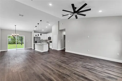 1140 7th Avenue Deland FL 32724