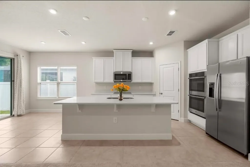 357 Siesta Vista Court Davenport FL 33896
