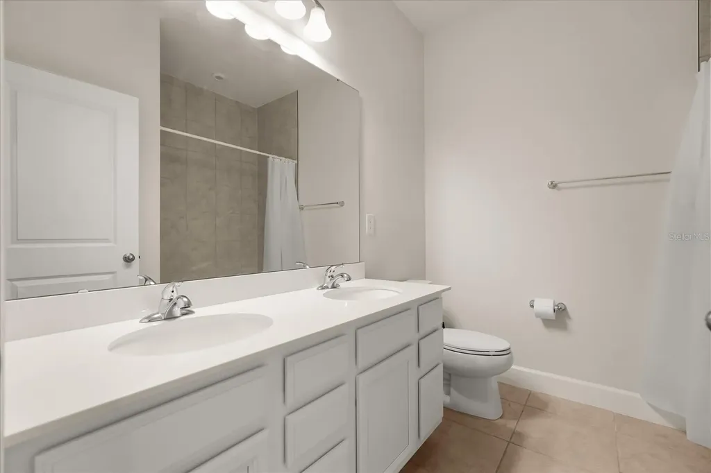 357 Siesta Vista Court Davenport FL 33896