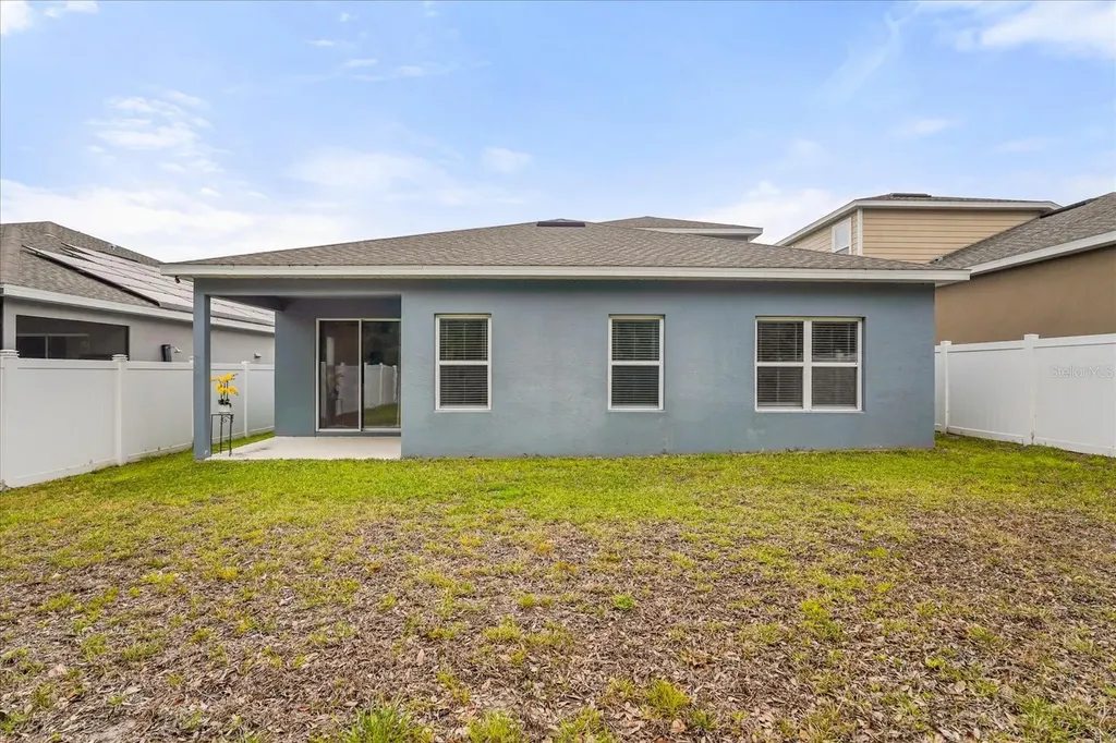 357 Siesta Vista Court Davenport FL 33896