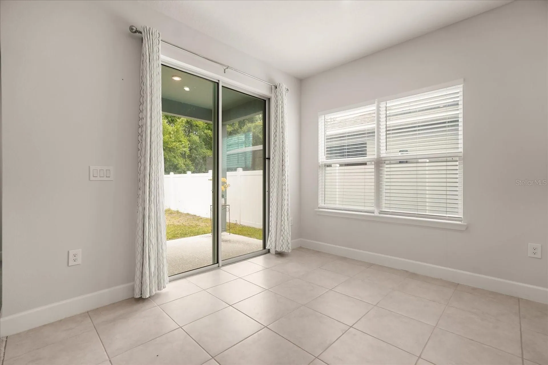 357 Siesta Vista Court Davenport FL 33896