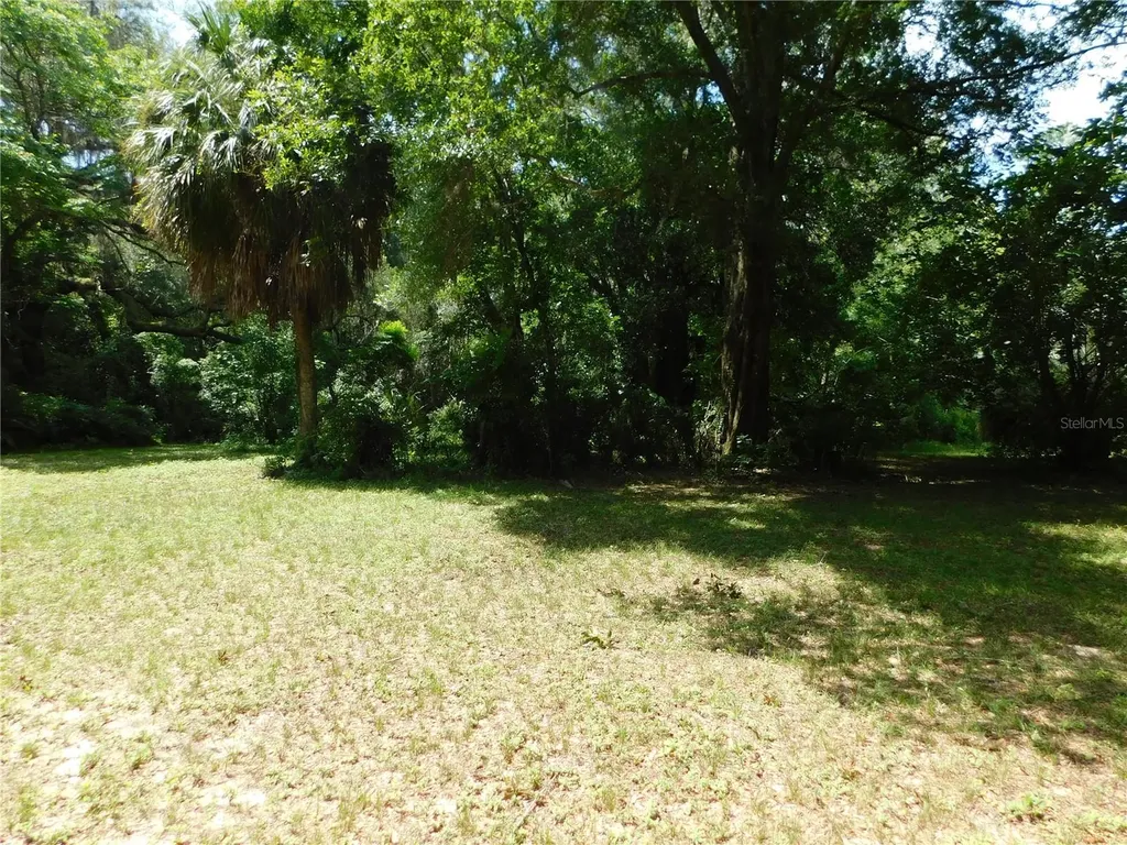 5725 E University Avenue Gainesville FL 32641