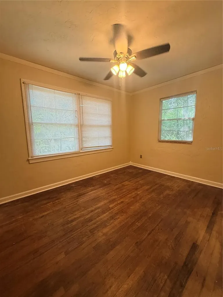 5725 E University Avenue Gainesville FL 32641
