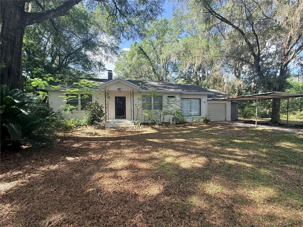 5725 E University Avenue Gainesville FL 32641