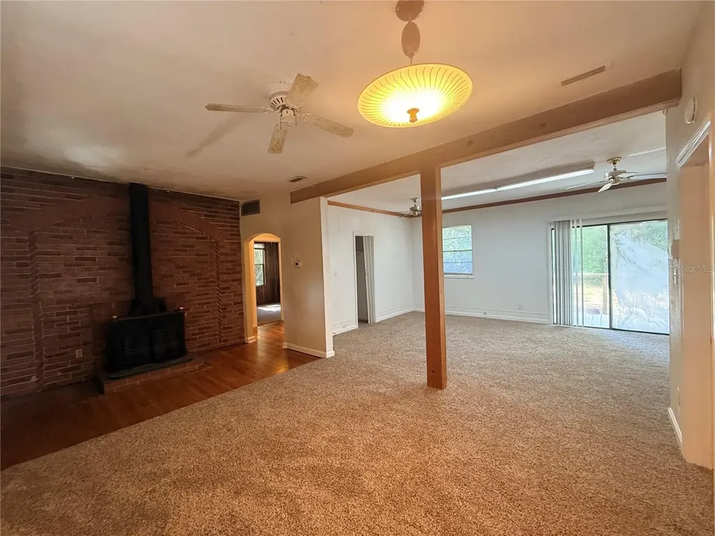 5725 E University Avenue Gainesville FL 32641