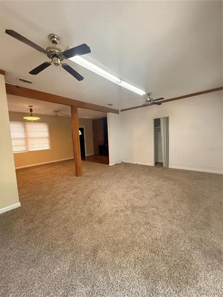 5725 E University Avenue Gainesville FL 32641