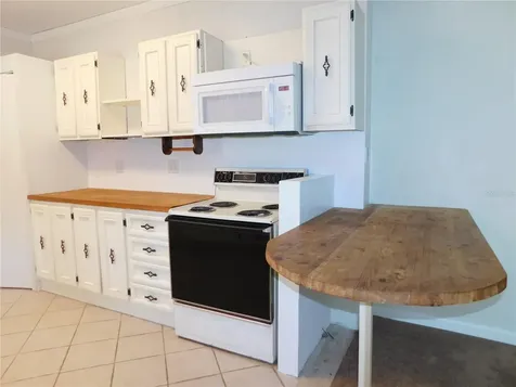 5725 E University Avenue Gainesville FL 32641