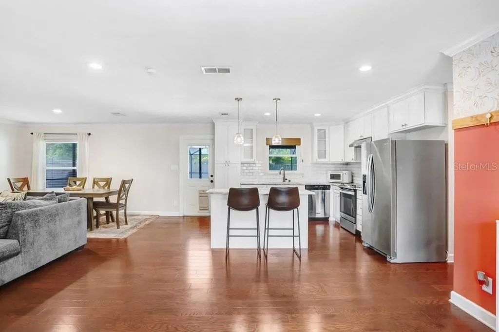 4404 W Wisconsin Avenue Tampa FL 33616