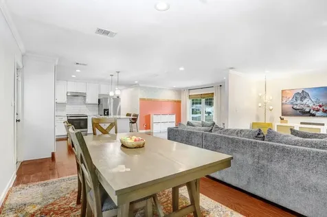 4404 W Wisconsin Avenue Tampa FL 33616