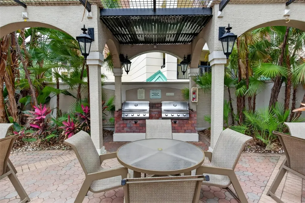 501 Knights Run Avenue Tampa FL 33602