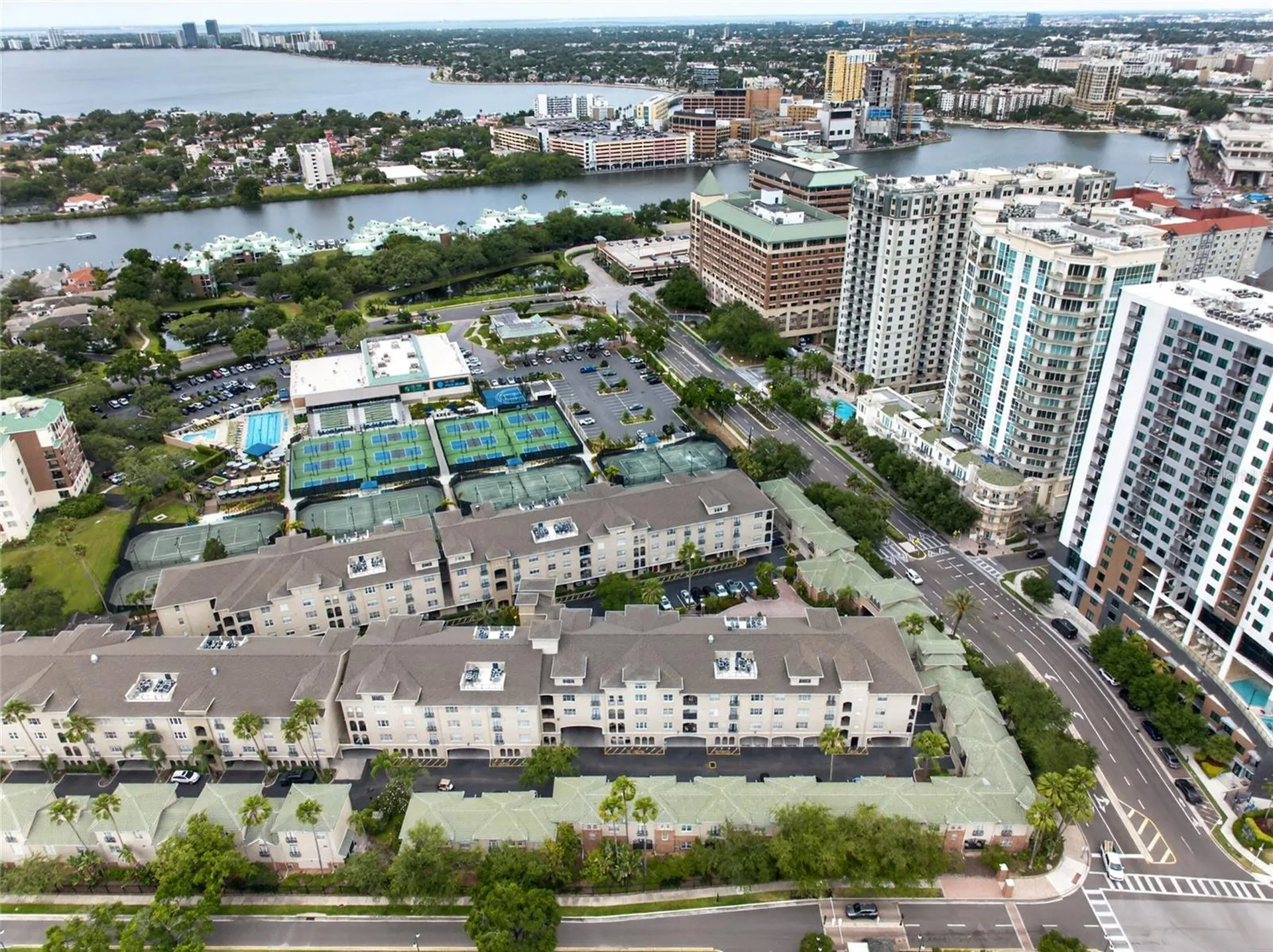 501 Knights Run Avenue Tampa FL 33602