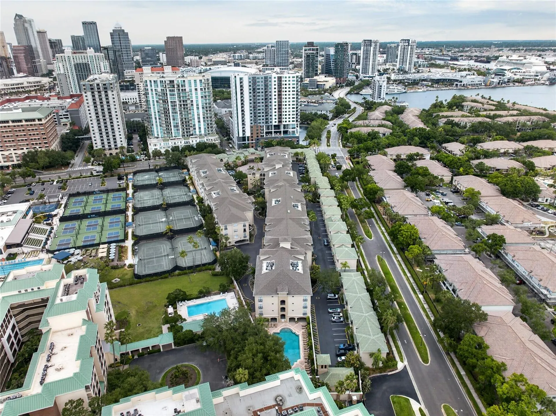 501 Knights Run Avenue Tampa FL 33602