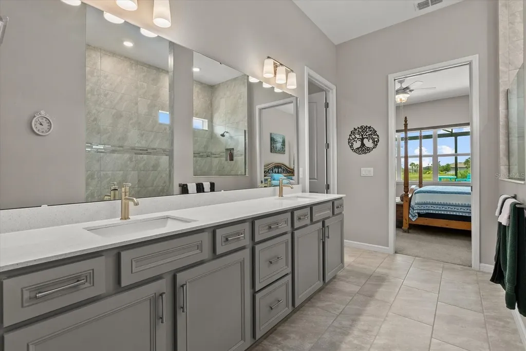 8510 Coastal Palms Glen Parrish FL 34219