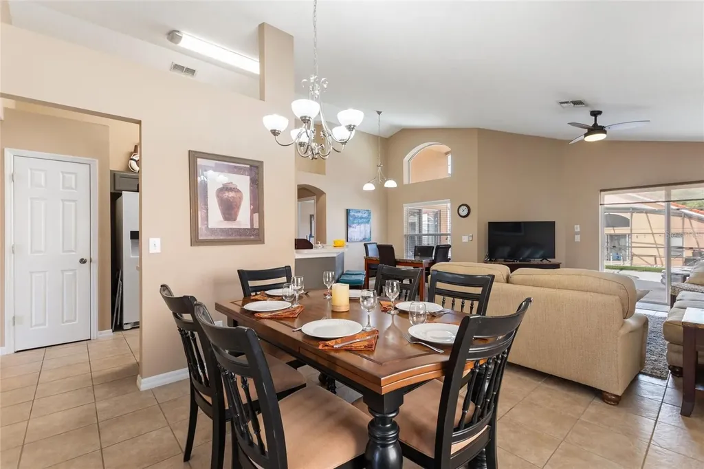 237 Sevilla Avenue Davenport FL 33897