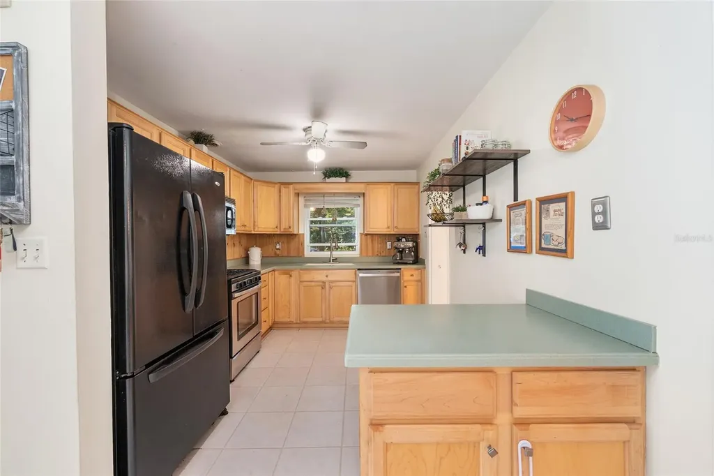 530 NE 10th Street Gainesville FL 32601