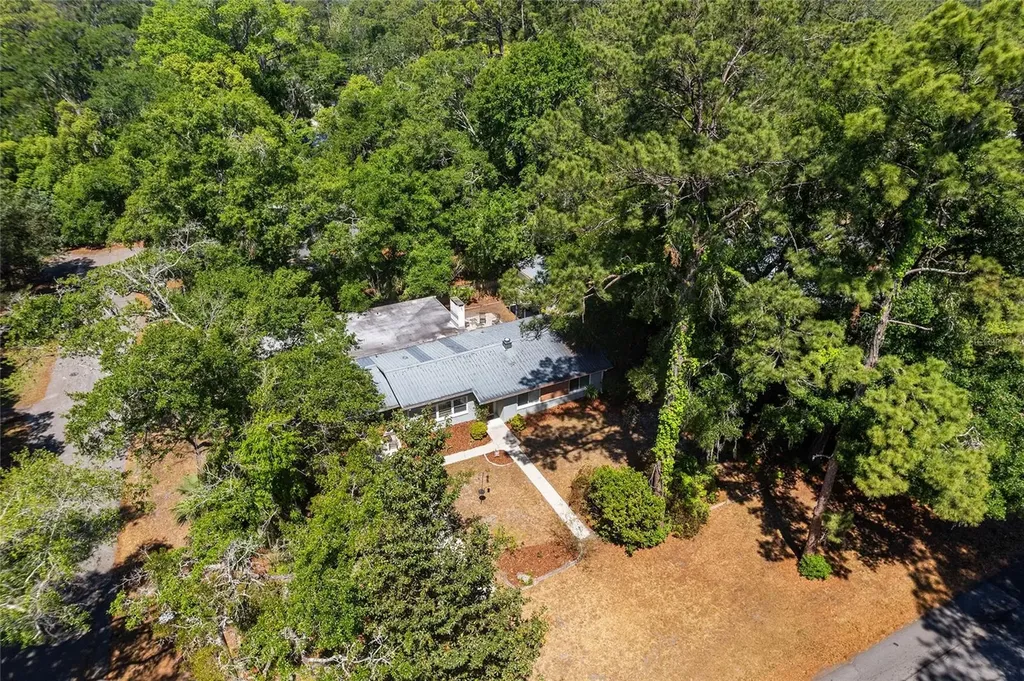 530 NE 10th Street Gainesville FL 32601