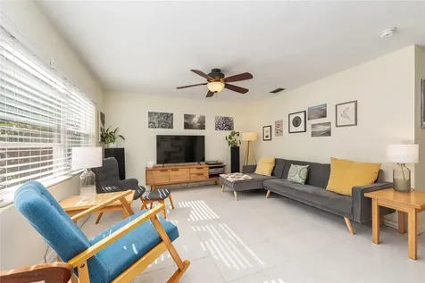 530 NE 10th Street Gainesville FL 32601