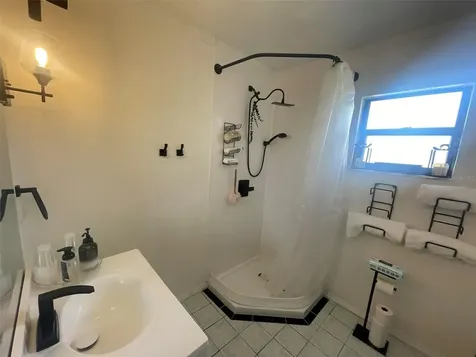 4356 Tarpon Drive SE St Petersburg FL 33705