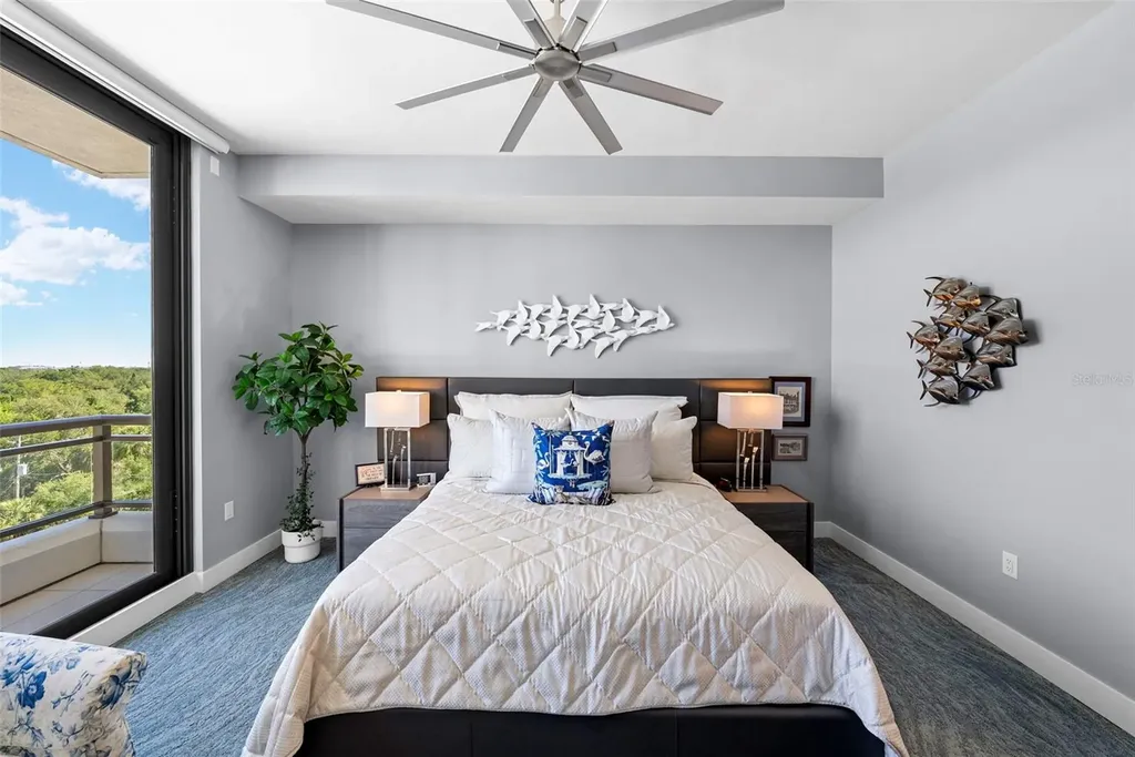 2103 Bayshore Boulevard Tampa FL 33606