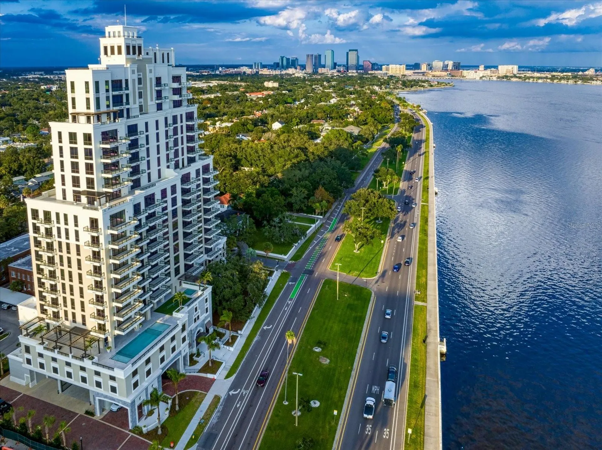 2103 Bayshore Boulevard Tampa FL 33606