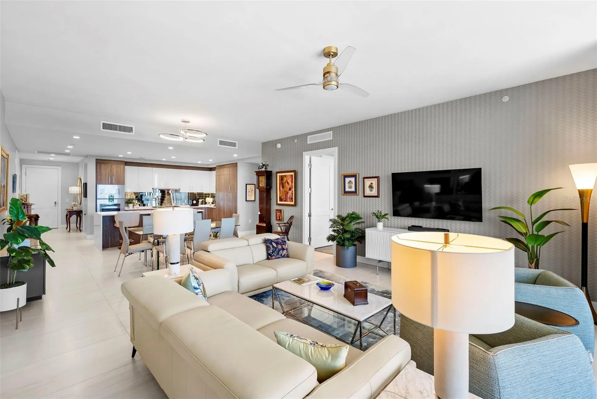 2103 Bayshore Boulevard Tampa FL 33606