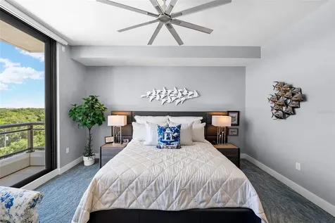 2103 Bayshore Boulevard Tampa FL 33606