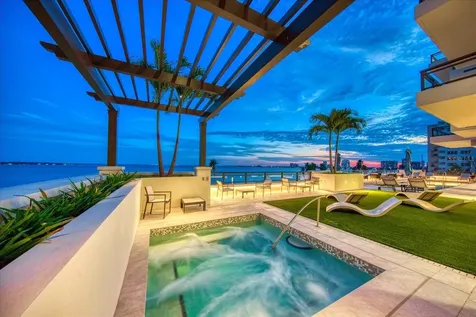 2103 Bayshore Boulevard Tampa FL 33606